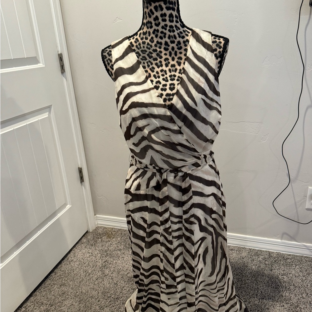 Lauren Ralph Laura NWT woman’s zebra dress